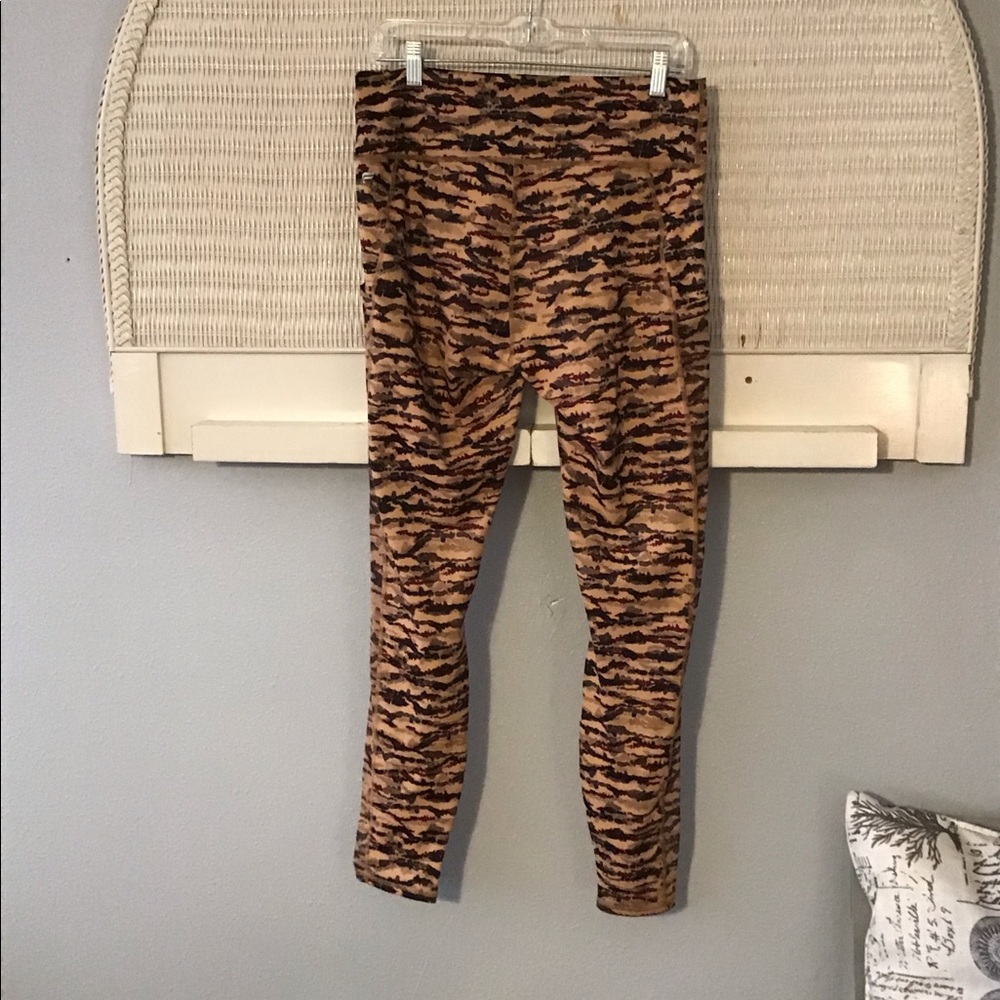 Fabletics Mila High Waisted Leggings - Picture 7 of 9